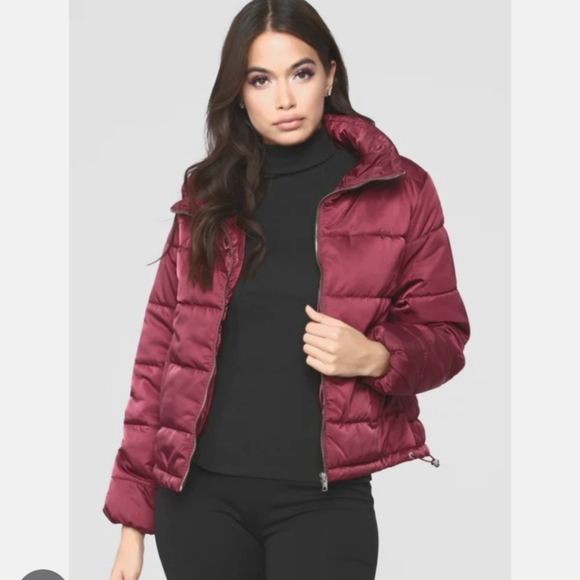 H&M Burgundy Satin Puffer Quilted Jacket Size 12 - Picture 1 of 6